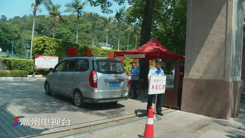 免費(fèi)開放停車場(chǎng)緩解黃金周停車高峰，商超柜臺(tái)跟進(jìn)優(yōu)化服務(wù)